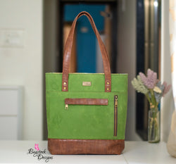 Belamour Tote