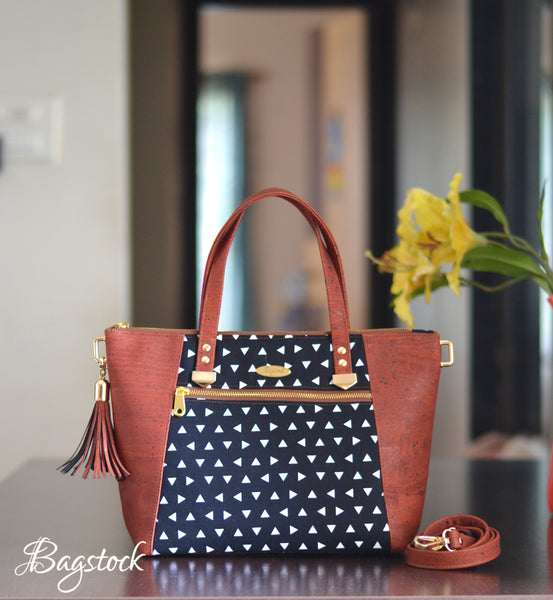 Everyday Tote with front zipper Bagstock Designs
