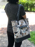 Belamour Tote